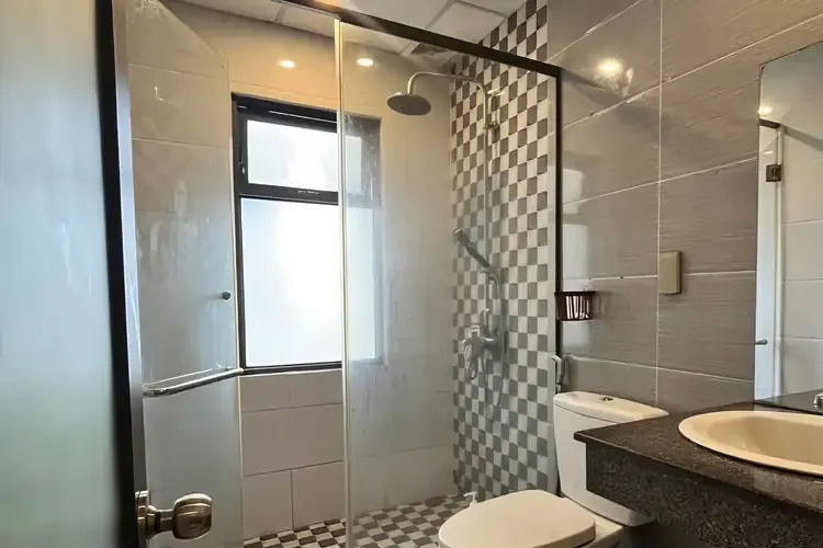 峴港 New Life Spa（皇帝理髮館） 18